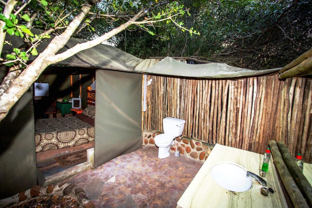 Amanzimlotzi Riverside Bush Camp Худспрут Экстерьер фото